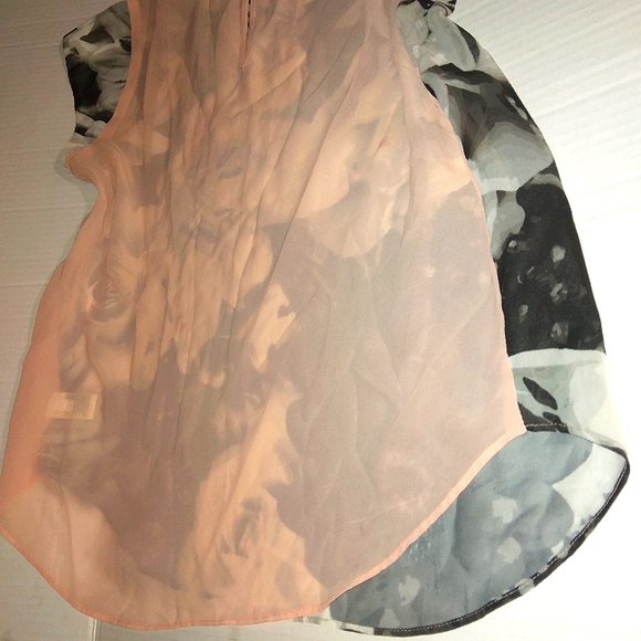 Gorgeous AMERICAN EAGLE Colorblock Floral Print Blouse ~Medium~ - Picture 11 of 16